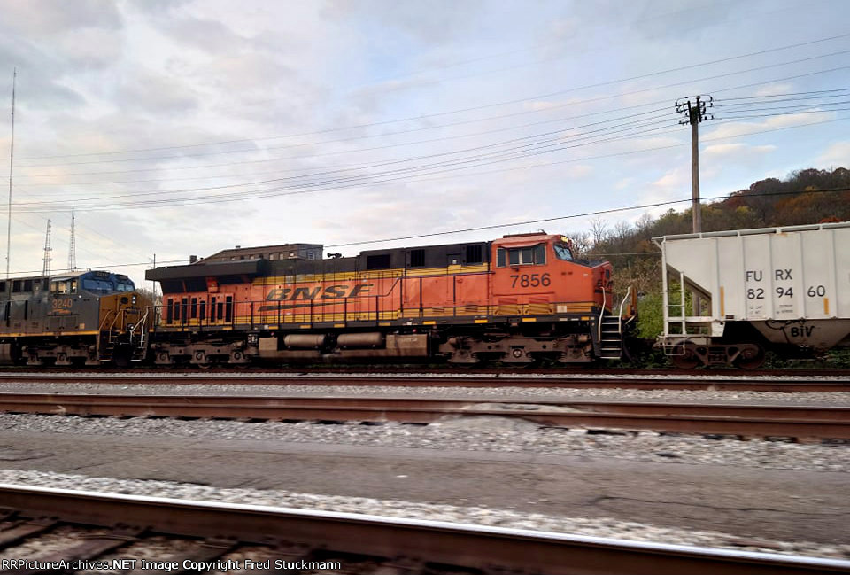 BNSF 7856